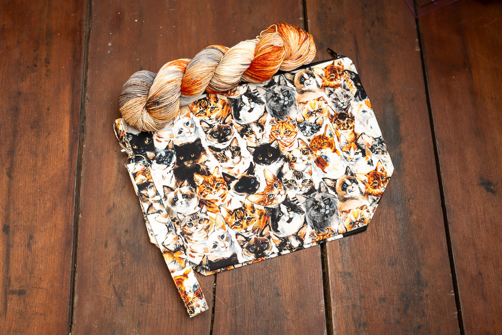 "Cat People"--Project bag and matching yarn kit