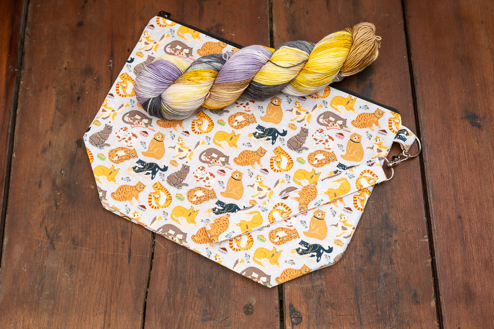 "Kitty Mischief"--Project bag and matching yarn kit