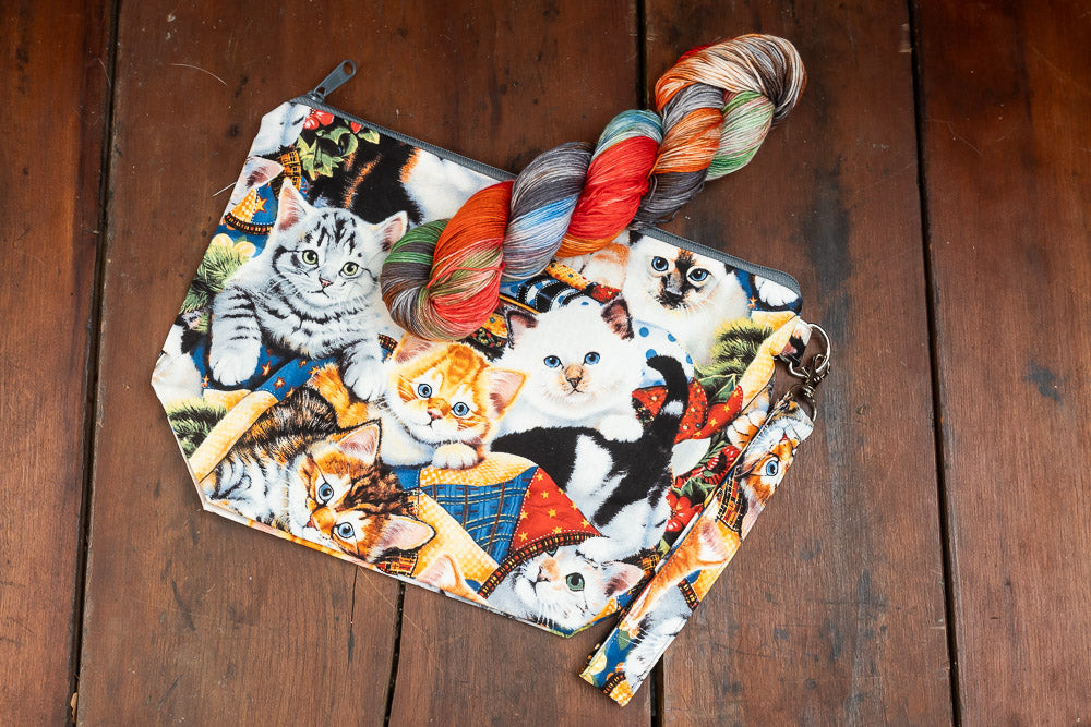 "Kitten Chaos"--Project bag and matching yarn kit